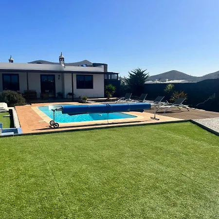 Villa Jaira *